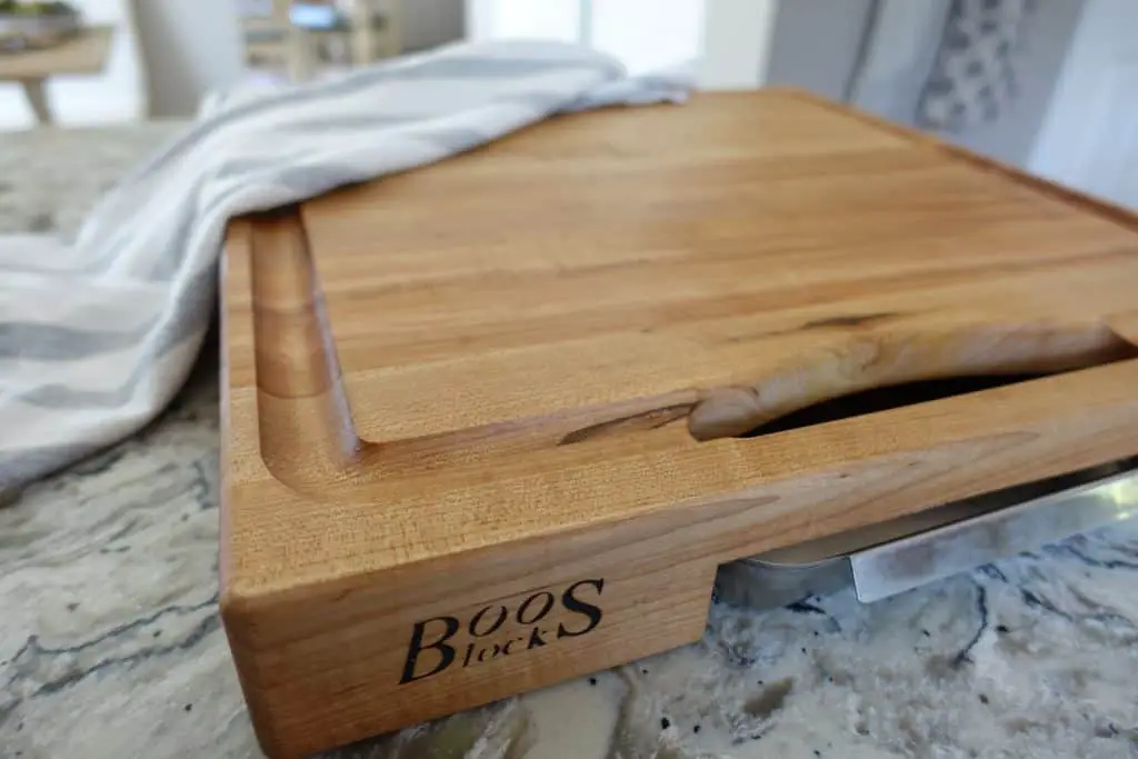 boos block cutting board with tea towel 